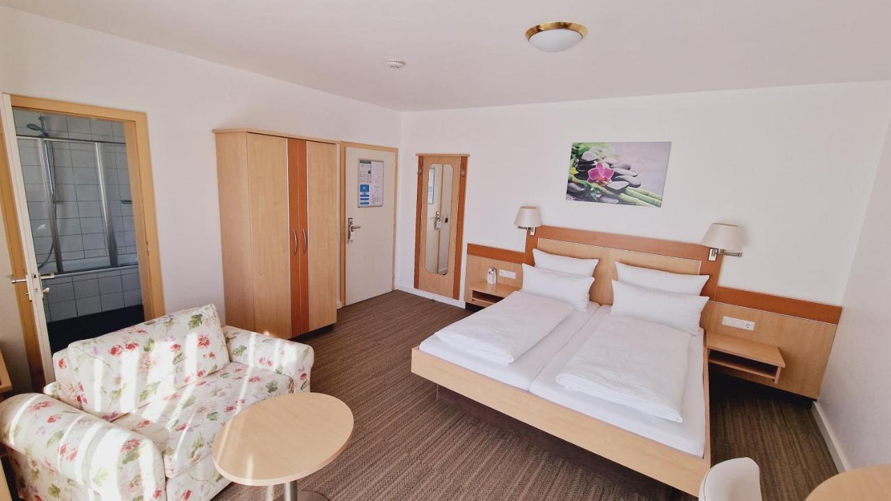 Hotel Garni Superior Metzingen  Luaran gambar