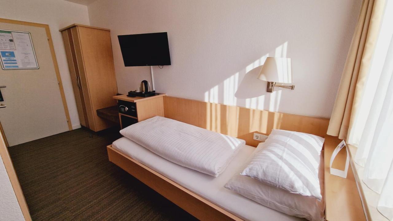 Hotel Garni Superior Metzingen  Luaran gambar