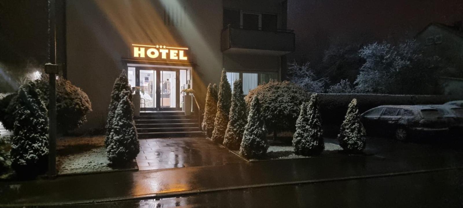 Hotel Garni Superior Metzingen  Luaran gambar