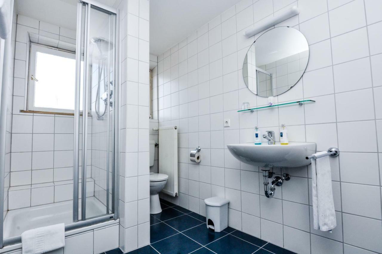 Hotel Garni Superior Metzingen  Luaran gambar
